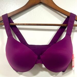 NWT Spanx full coverage bra in color plum berry size 36B